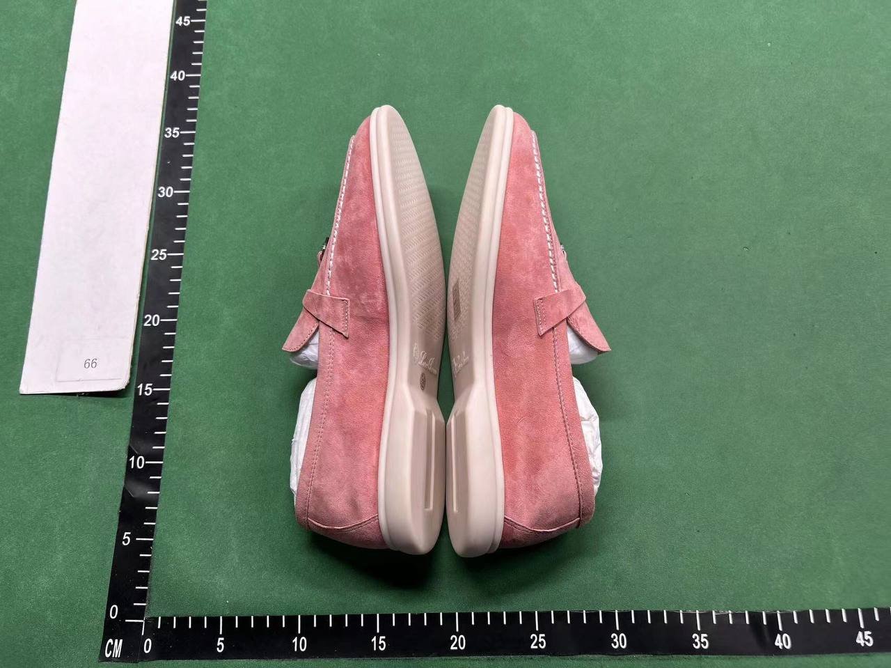 Loro Piana                                                                                                  -3