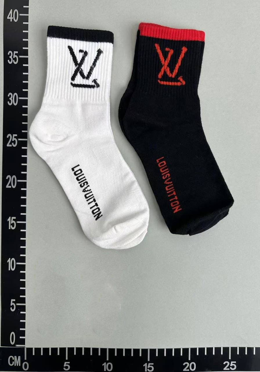 LOUIS VUITTON Socks -2