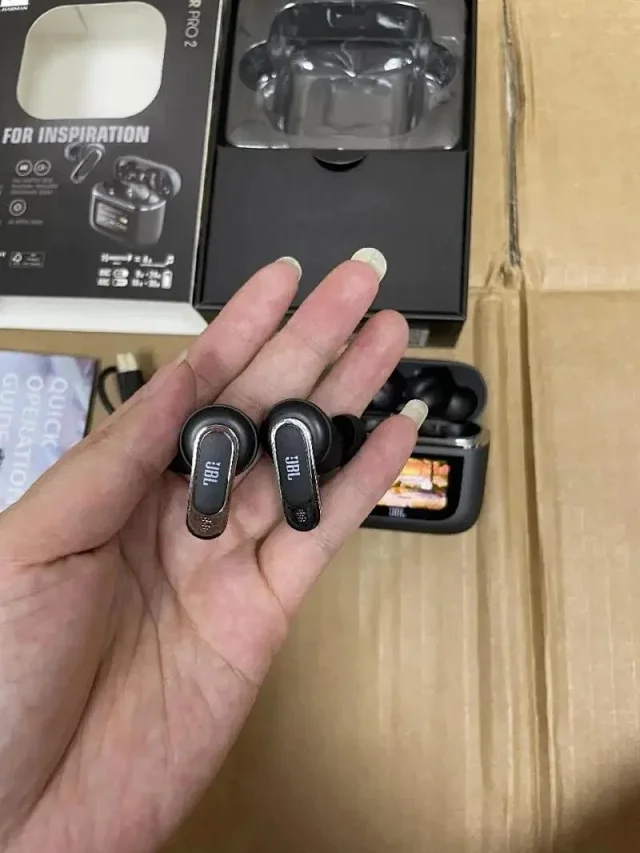  JBL Tour Pro 2 -2