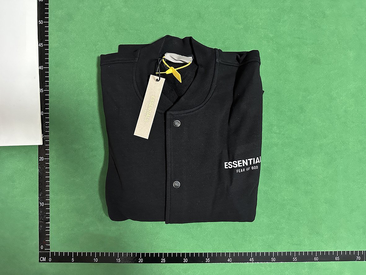  ESSENTIALS Jacket -5