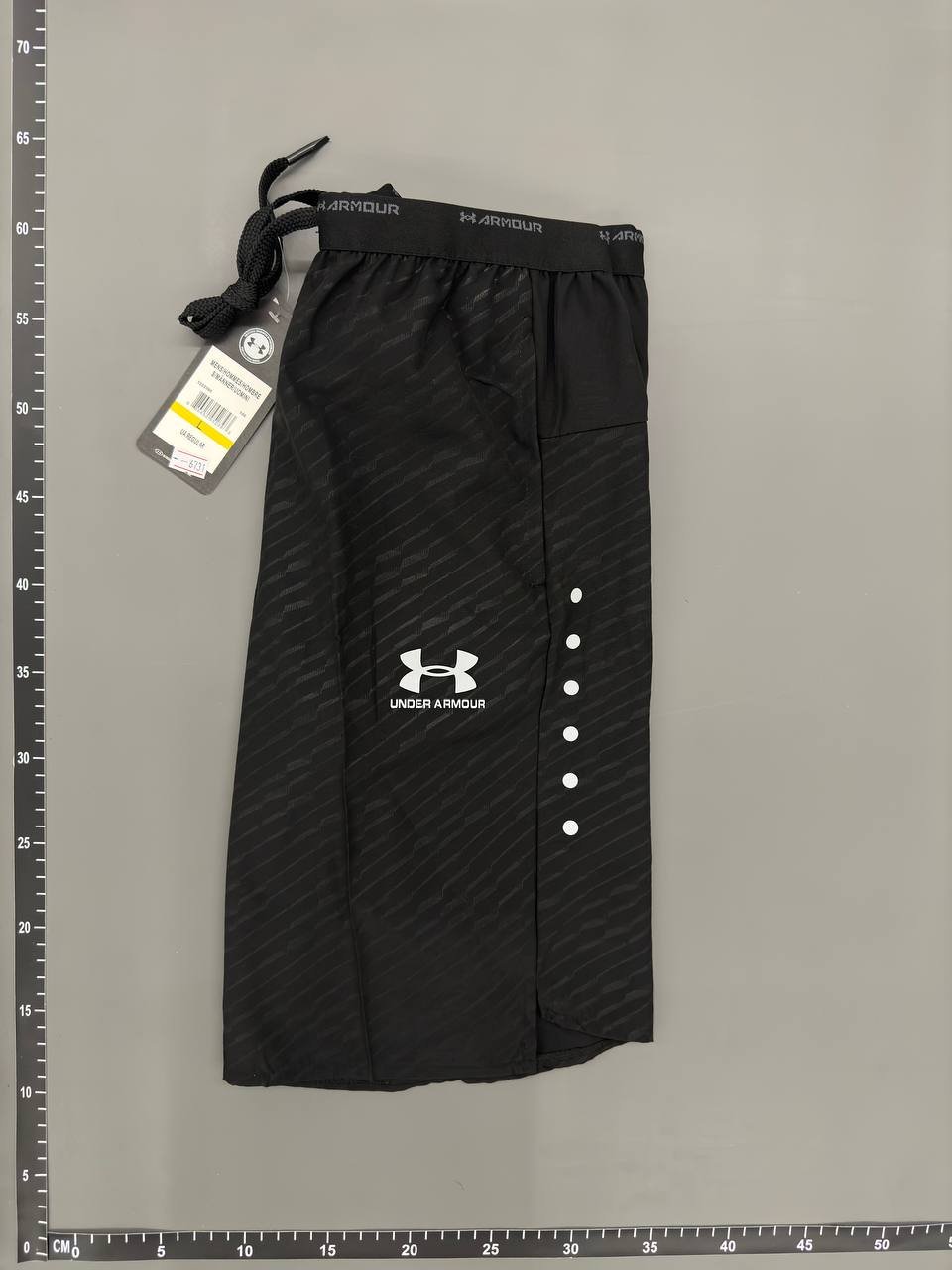 Under Armour shorts  -2