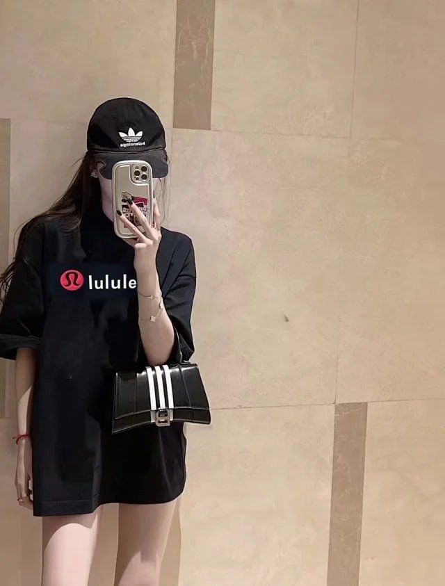 lulu TEE -4