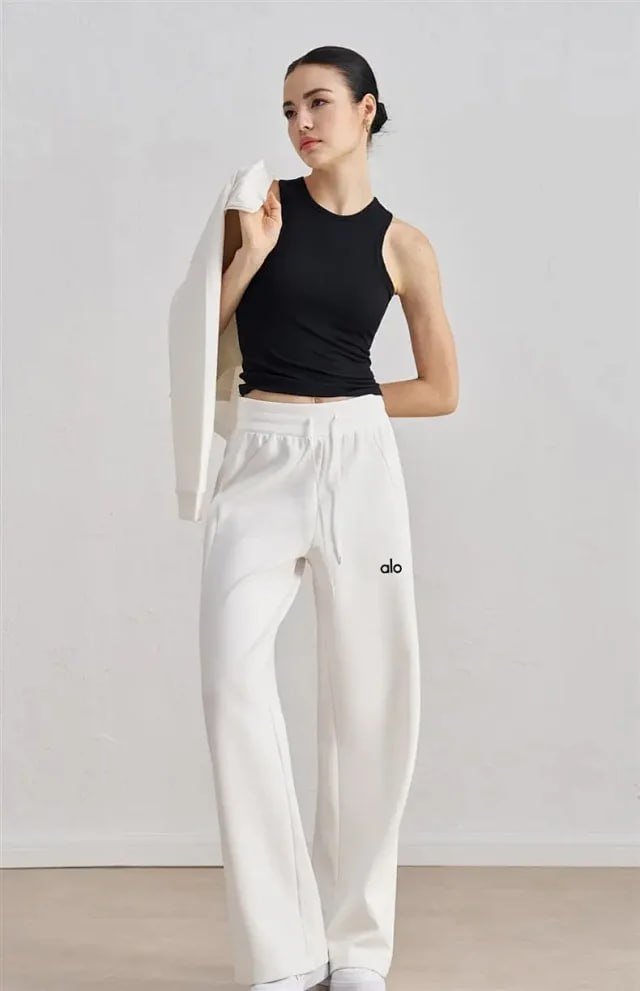ALO pants -3