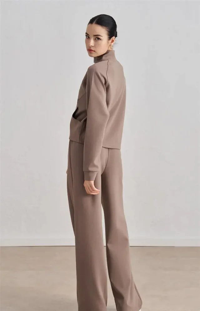 ALO pants -4