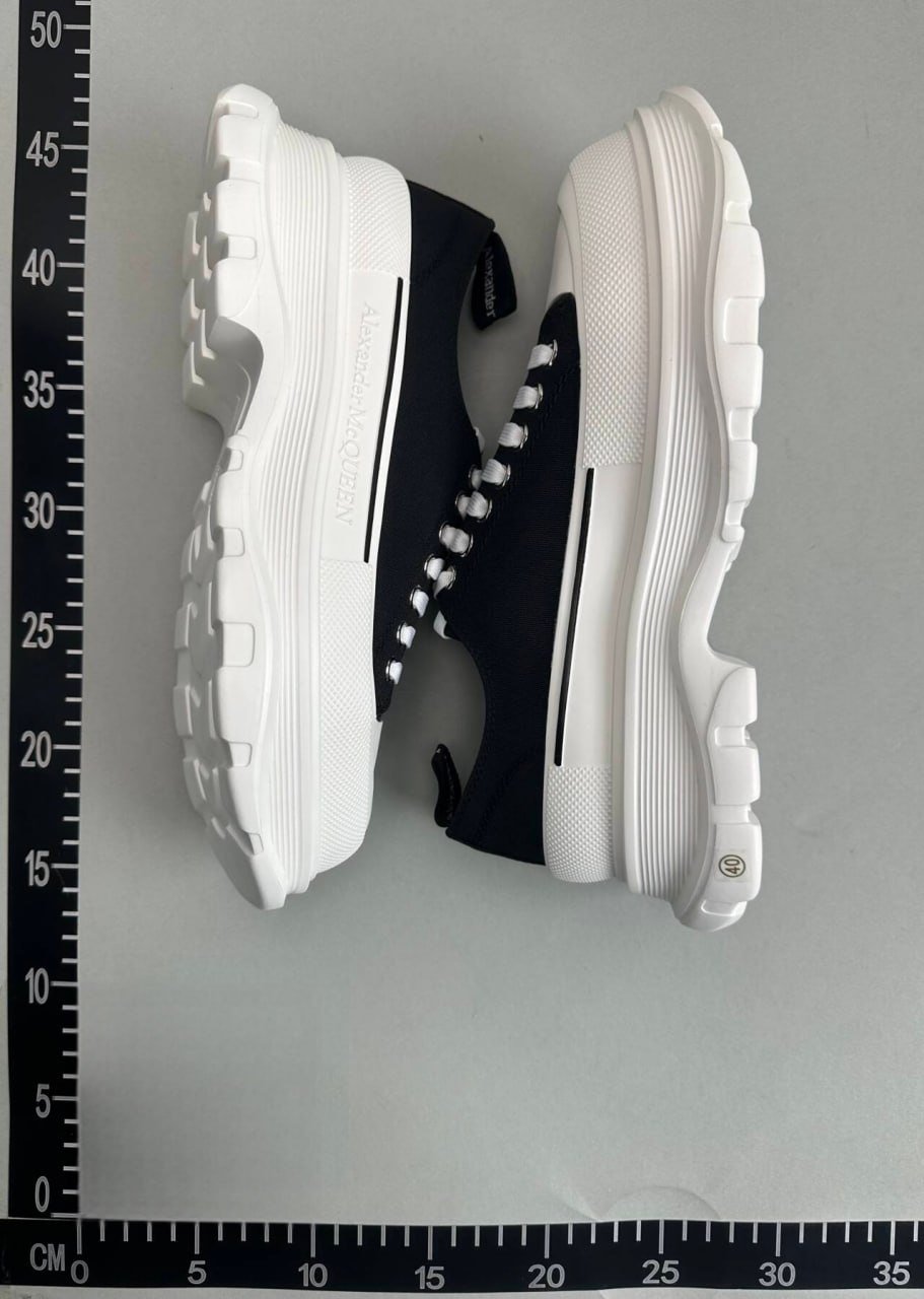 Alexander McQueen -2