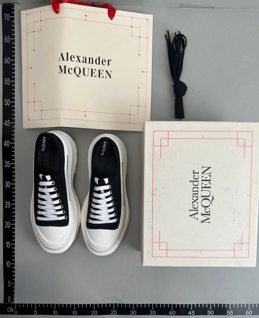 Alexander McQueen -4