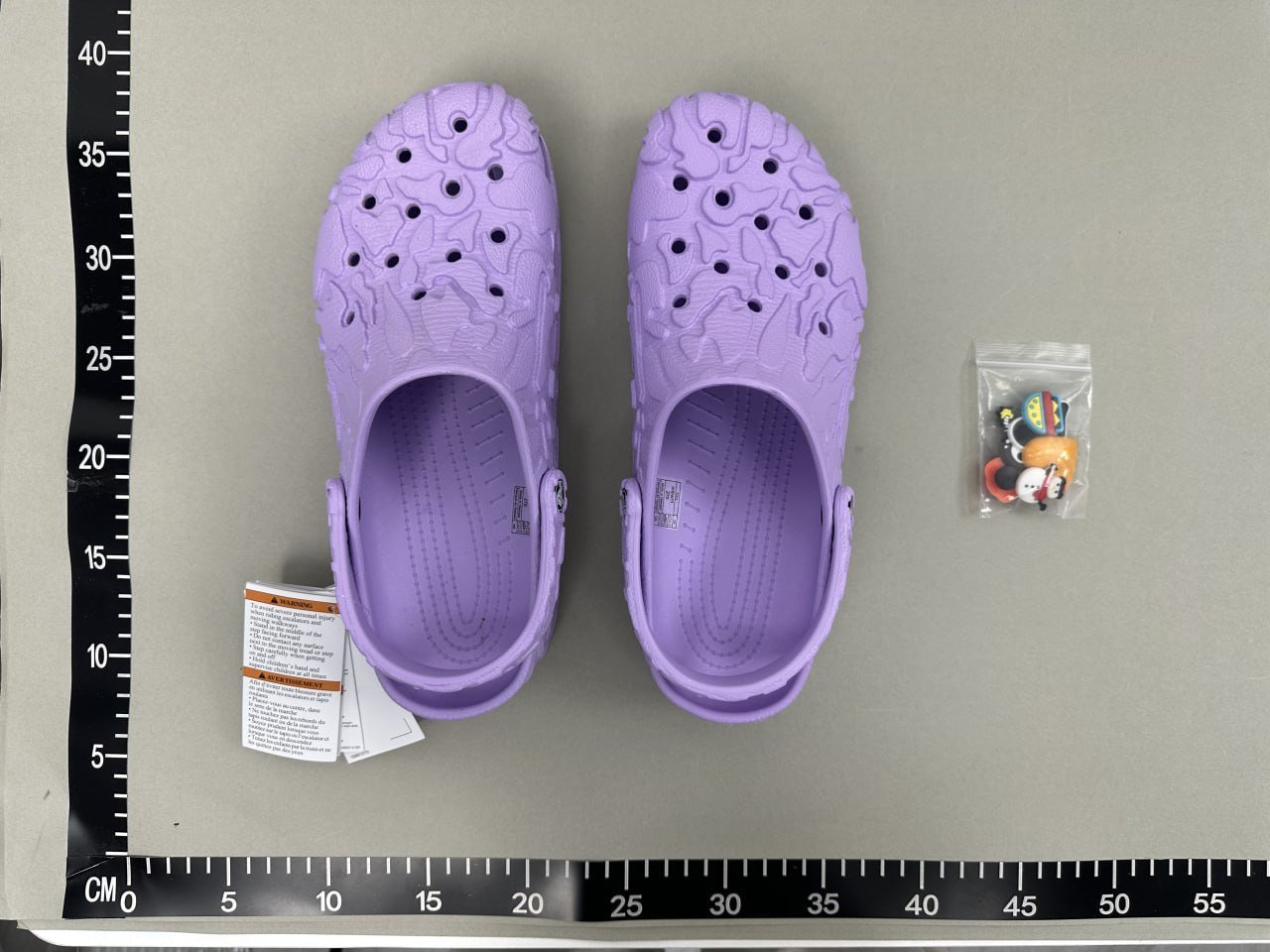  Crocs Slippers -4