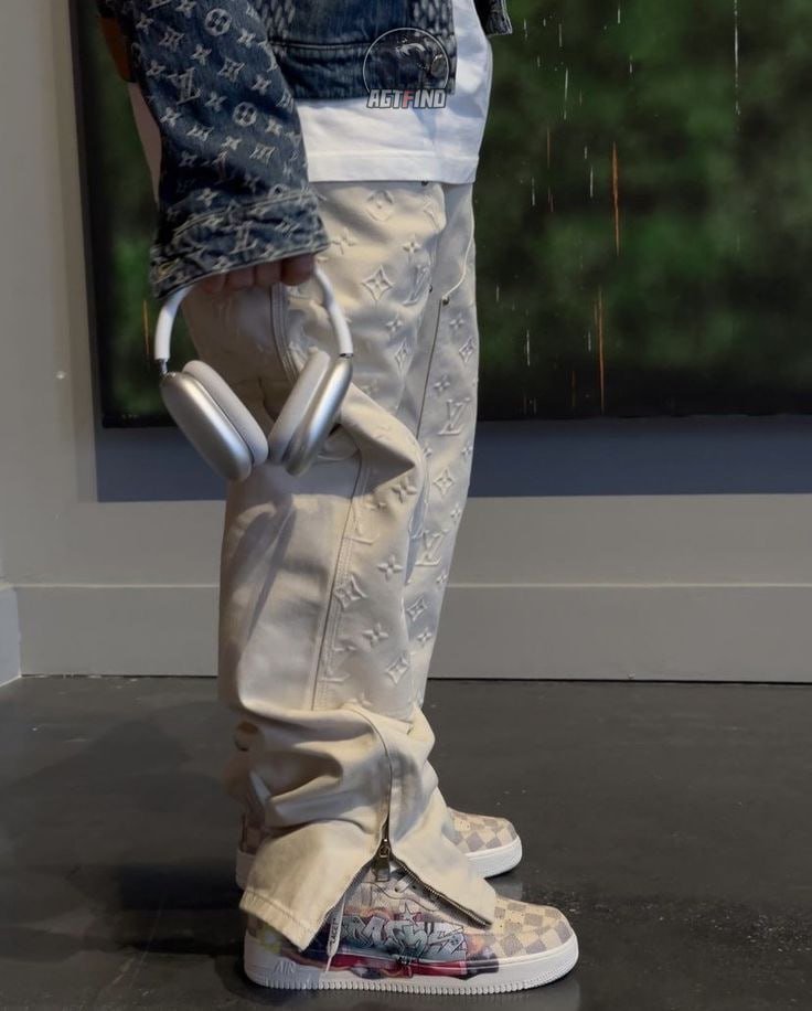 Louis Vuitton Pants -2