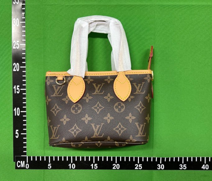 Louis Vuitton LV Bag -3