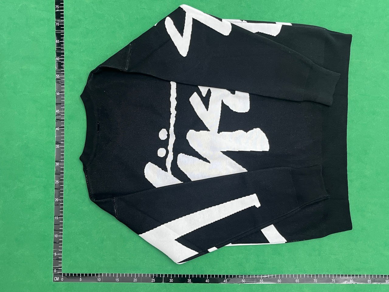 Stussy Sweater                                 -4
