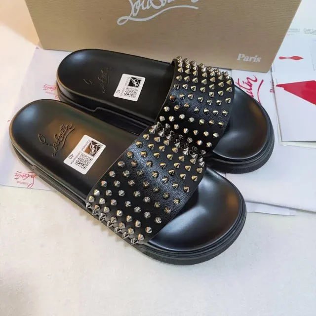 CL slippers -2